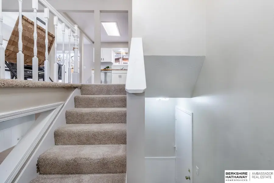 9621 Oak Ridge Drive, Bellevue, NE 68147 - Image #2