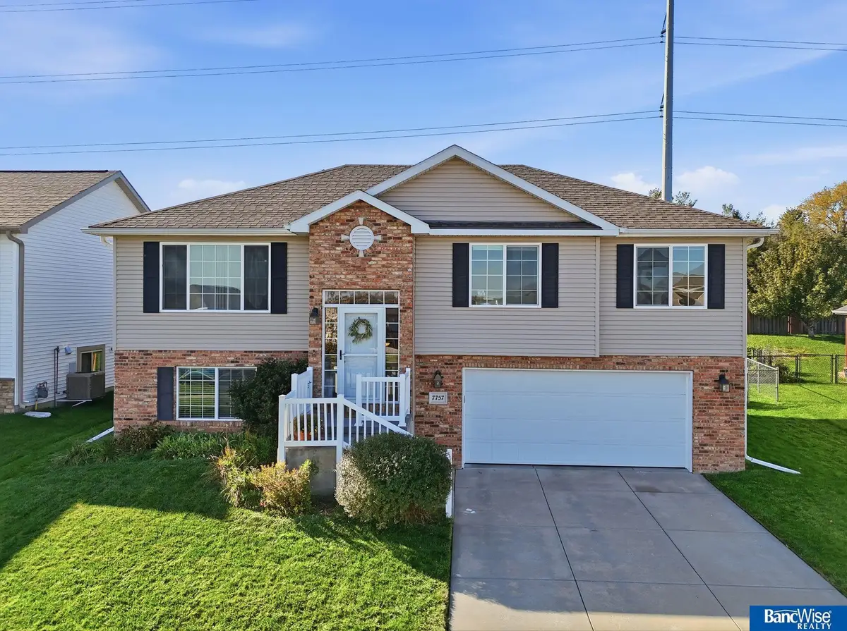 7757 Greycliff Drive, Lincoln, NE 68516 - Image #1