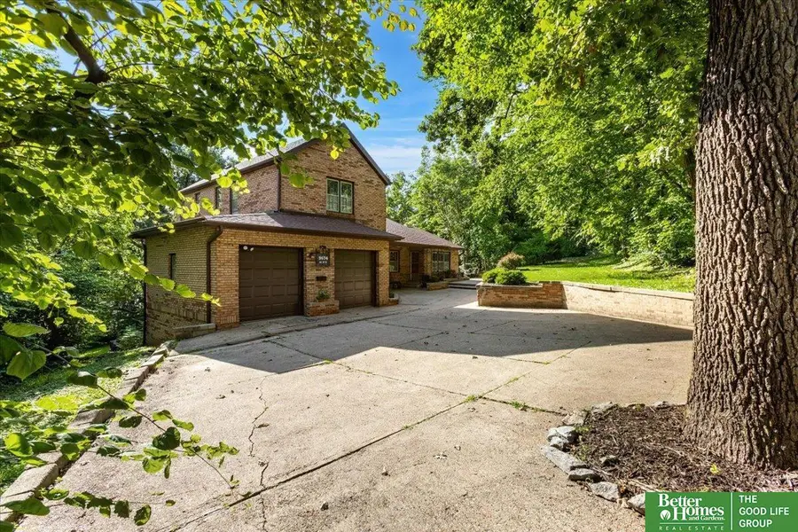 9674 N 30 Street, Omaha, NE 68112 - Image #3