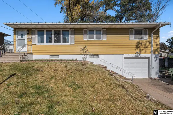 3226 Willow Street, Bellevue, NE 68147