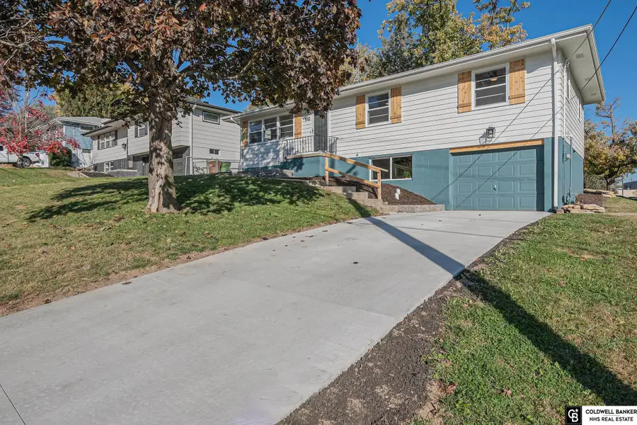 1910 Lloyd Street, Bellevue, NE 68005 - Image #2