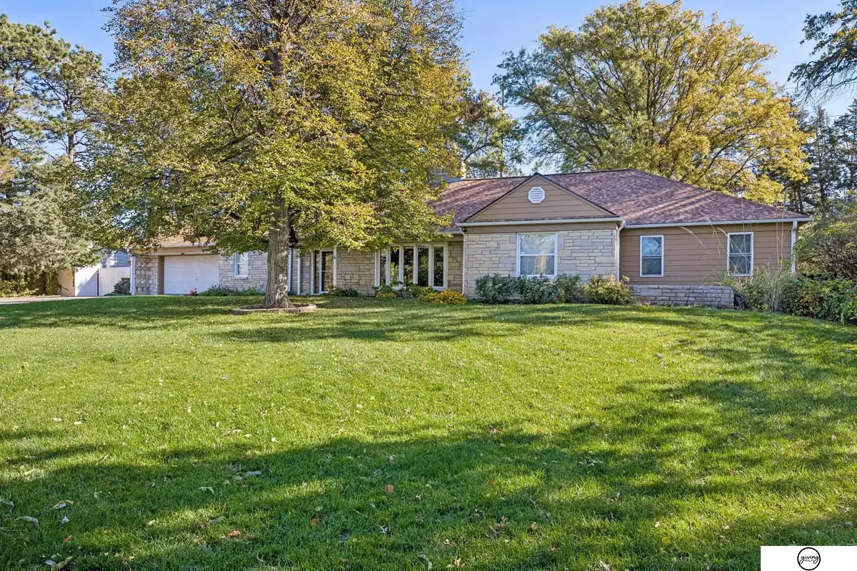 940 S Cotner Boulevard, Lincoln, NE 68510 - Image #1