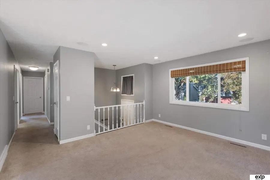 5721 N 117 Circle, Omaha, NE 68164 - Image #3