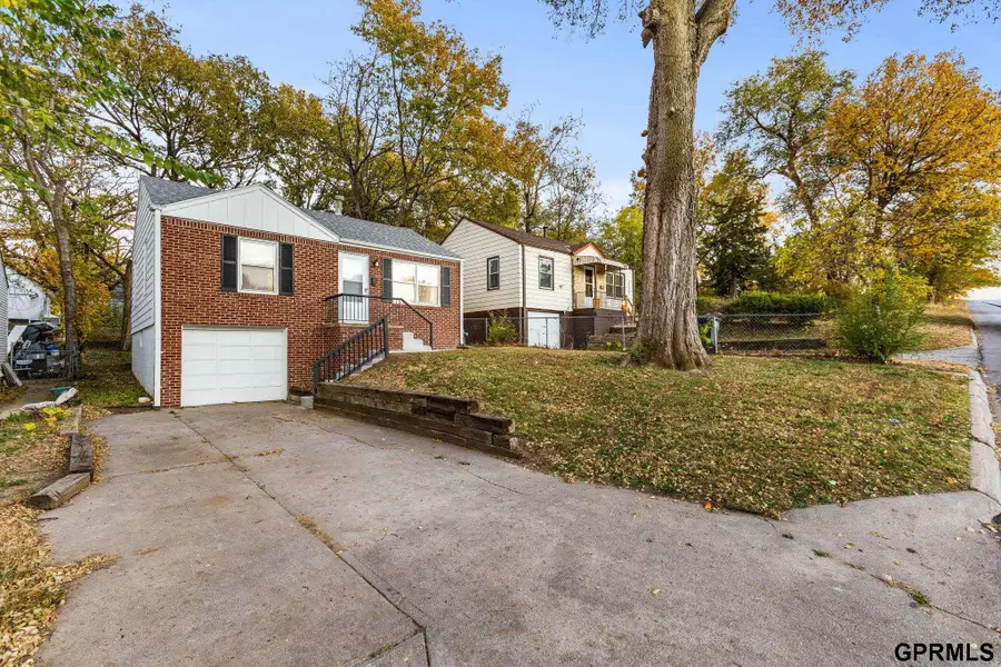 4121 N 44th Street, Omaha, NE 68111 - Image #2