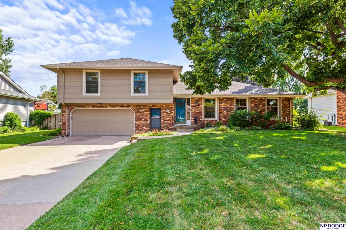 12231 Cuming Street, Omaha, NE 68154 - Image #1