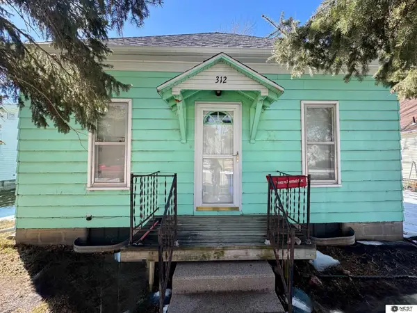 312 N Madison Avenue, Brainard, NE 68626