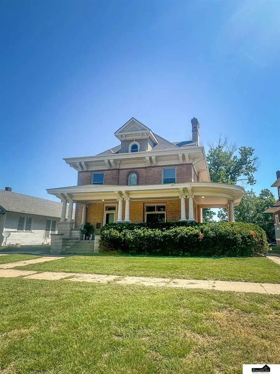 1014 E Street, Fairbury, NE 68352 - Image #2