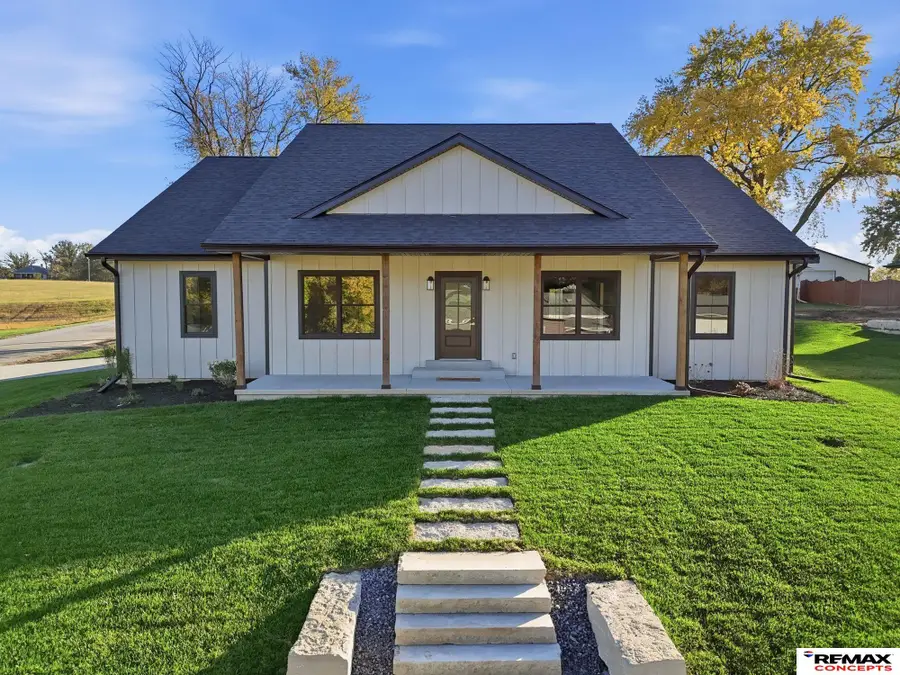 702 Spring Street, Adams, NE 68301 - Image #2