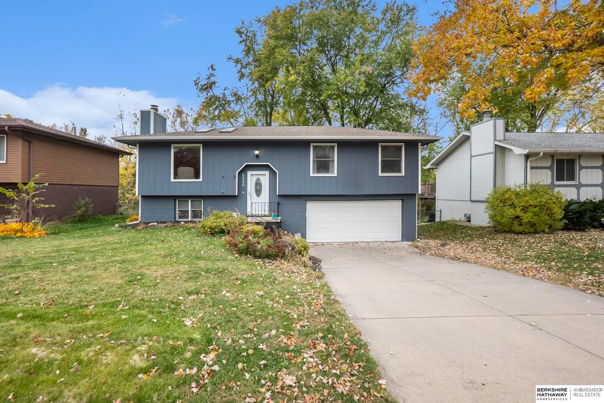 9405 Maplewood Boulevard, Omaha, NE 68134 - Image #1