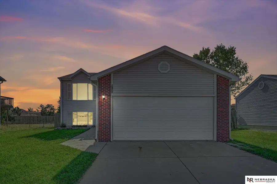 4135 W Huntington Avenue, Lincoln, NE 68528 - Image #3