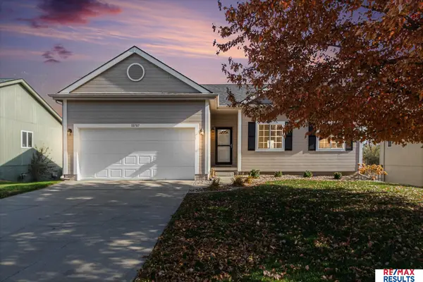 10707 Winding River Drive, Bellevue, NE 68123