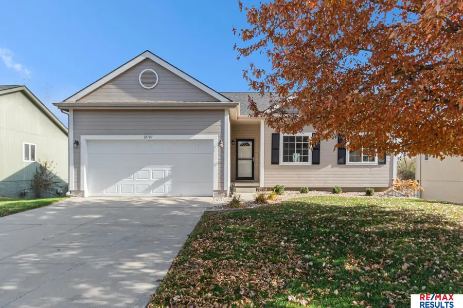 10707 Winding River Drive, Bellevue, NE 68123 - Image #2