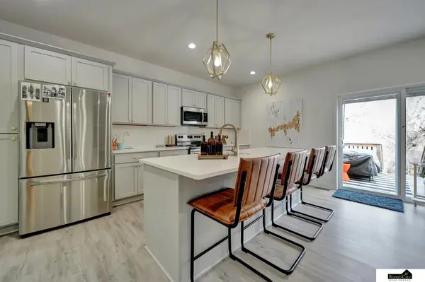 6200 Franciscan Drive, Lincoln, NE 68526