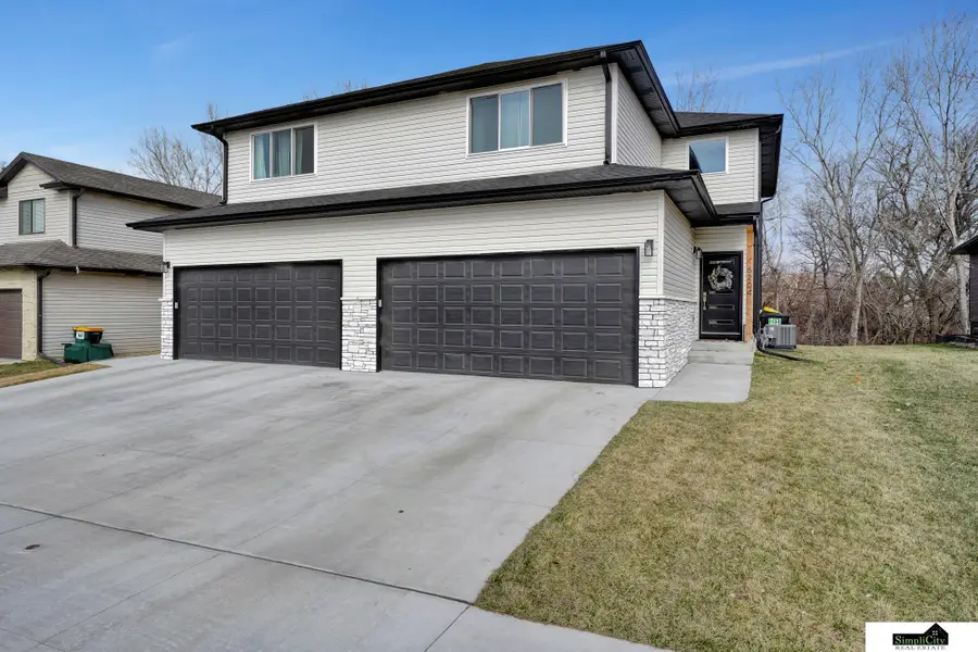 6200 Franciscan Drive, Lincoln, NE 68526 - Image #2