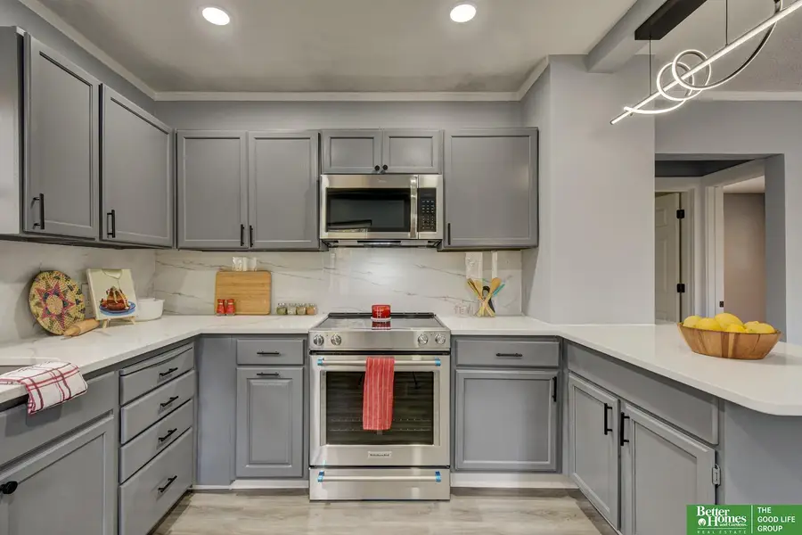 4005 Ohio Street, Omaha, NE 68111 - Image #2