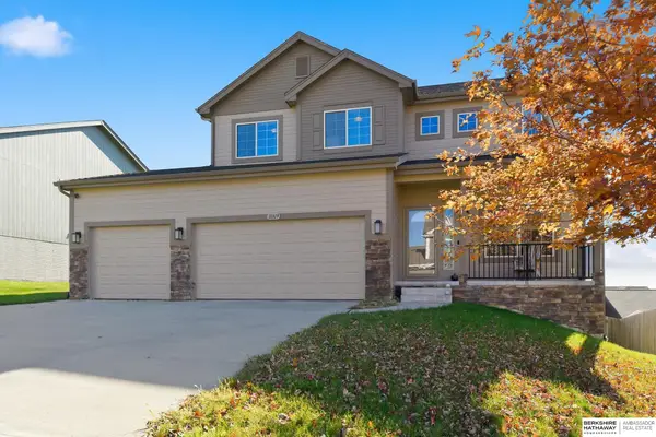 18819 Cottonwood Street, Omaha, NE 68136