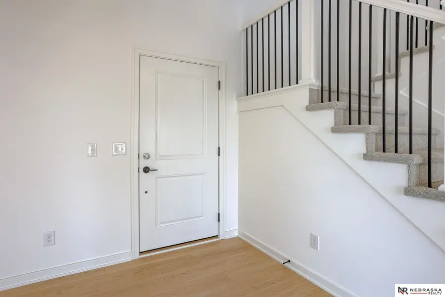 12107 S 109th Street, Papillion, NE 68046 - Image #2