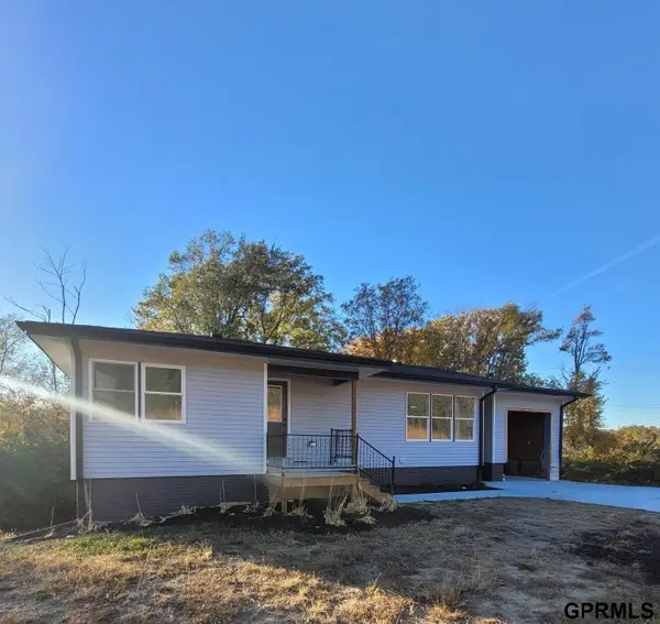 605 16th Avenue, Plattsmouth, NE 68048