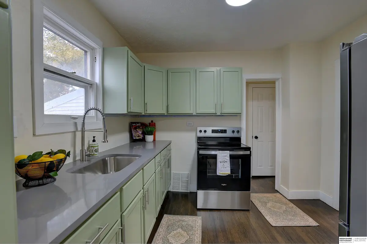 4620 S 45th Street, Omaha, NE 68117 - Image #1