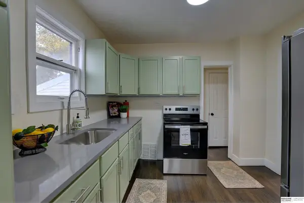 4620 S 45th Street, Omaha, NE 68117