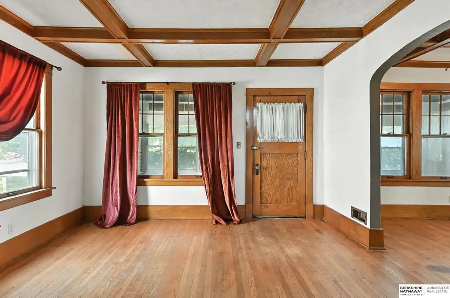 3340 Center Street, Omaha, NE 68105 - Image #3