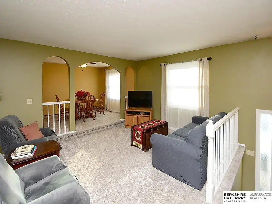 11316 Y Street, Omaha, NE 68137 - Image #2
