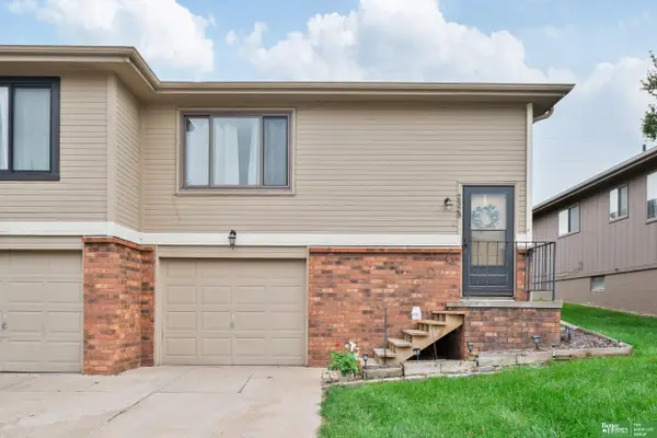 2529 Mose Avenue #9A, Bellevue, NE 68147