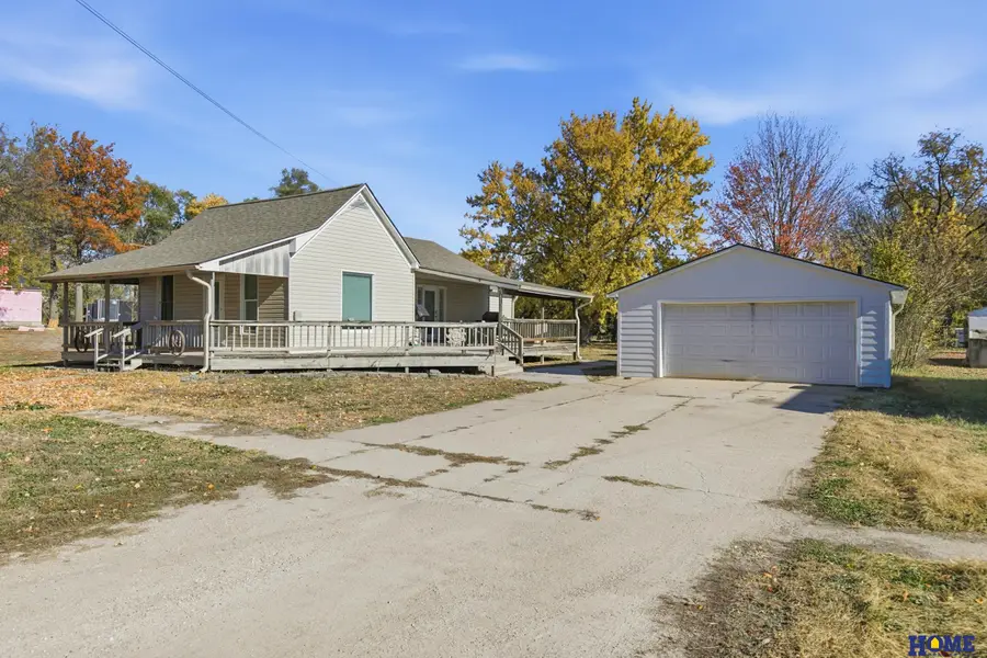 910 N Greenwood Avenue, York, NE 68467 - Image #3