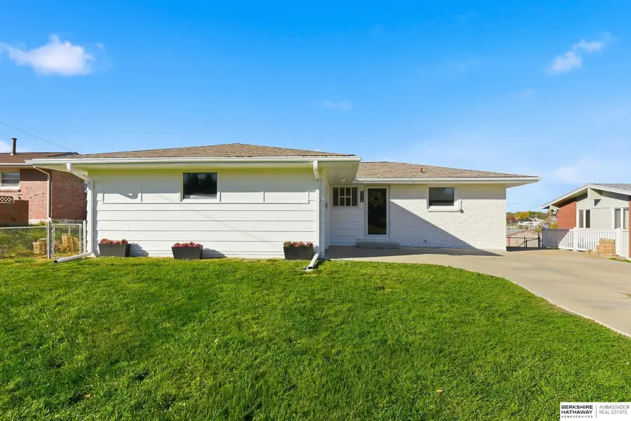 5216 N 84th Avenue, Omaha, NE 68134 - Image #2