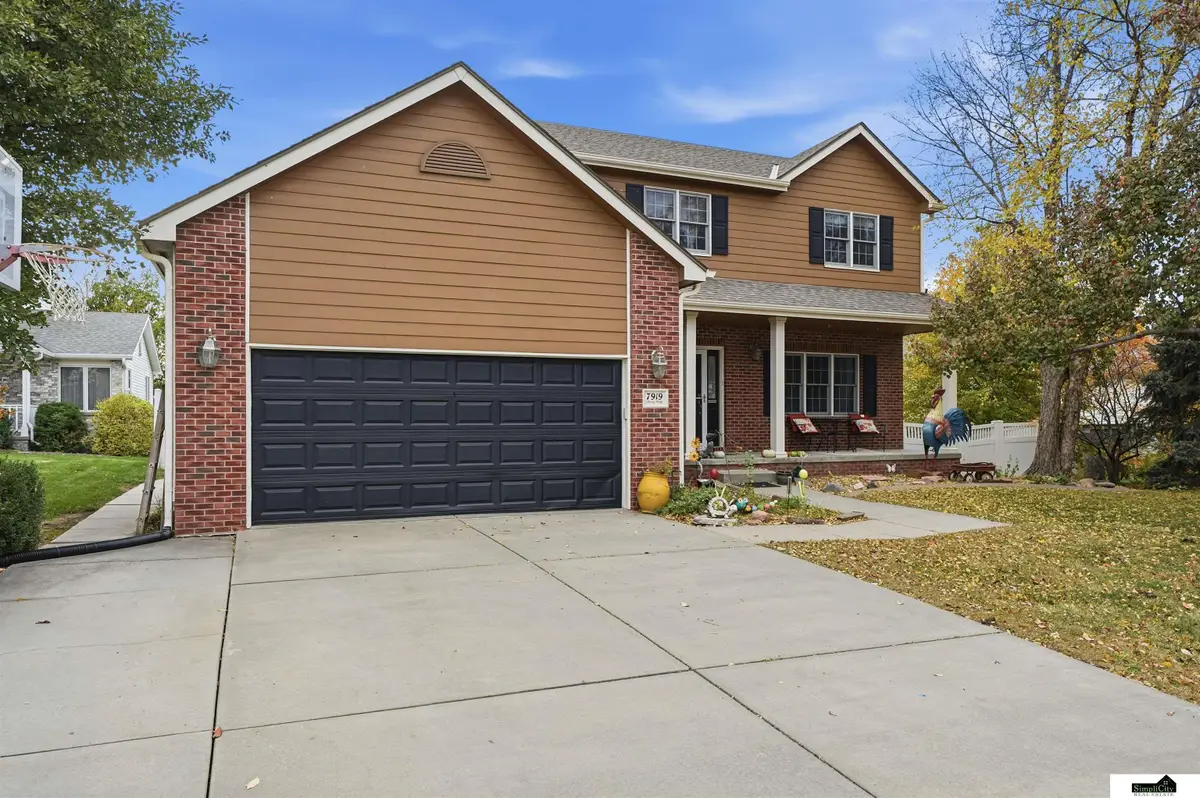 7919 Cheney Ridge Road, Lincoln, NE 68516 - Image #1