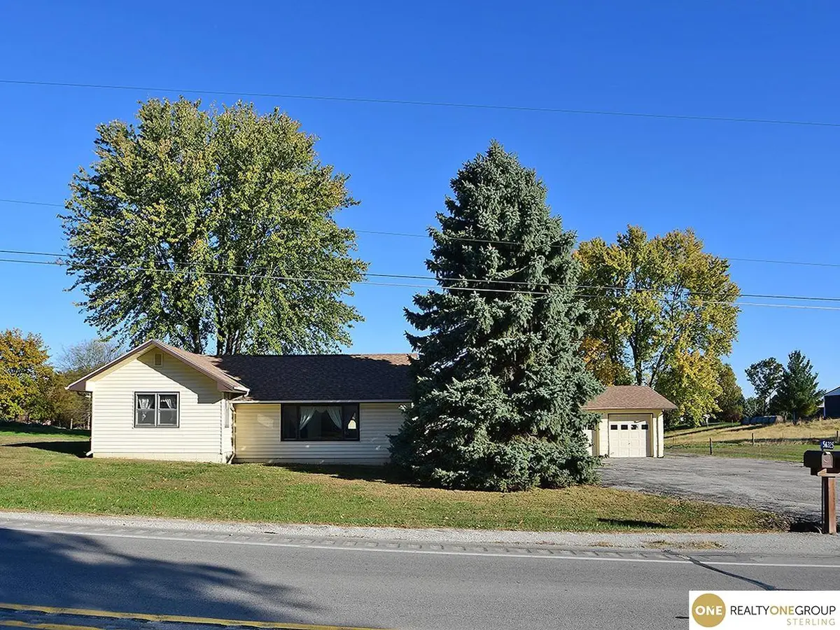 56325 221 Street, Glenwood, IA 51534 - Image #1