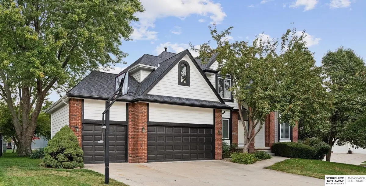 17004 V Street, Omaha, NE 68135 - Image #1