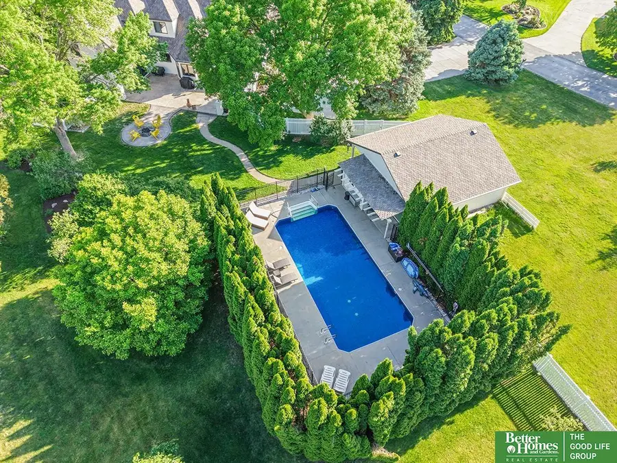 22224 Homestead Road, Elkhorn, NE 68022 - Image #3