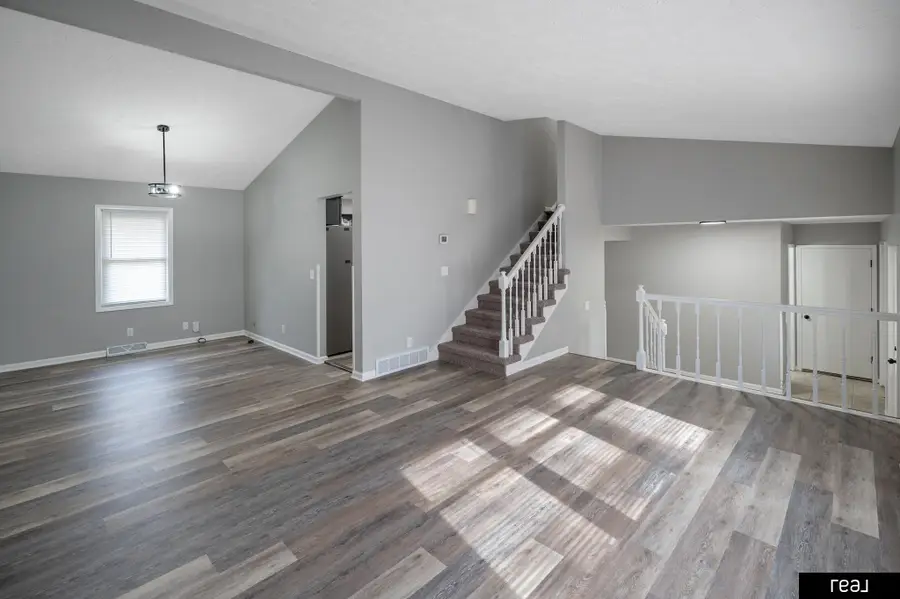 1002 Cumberland Court, Papillion, NE 68046 - Image #3