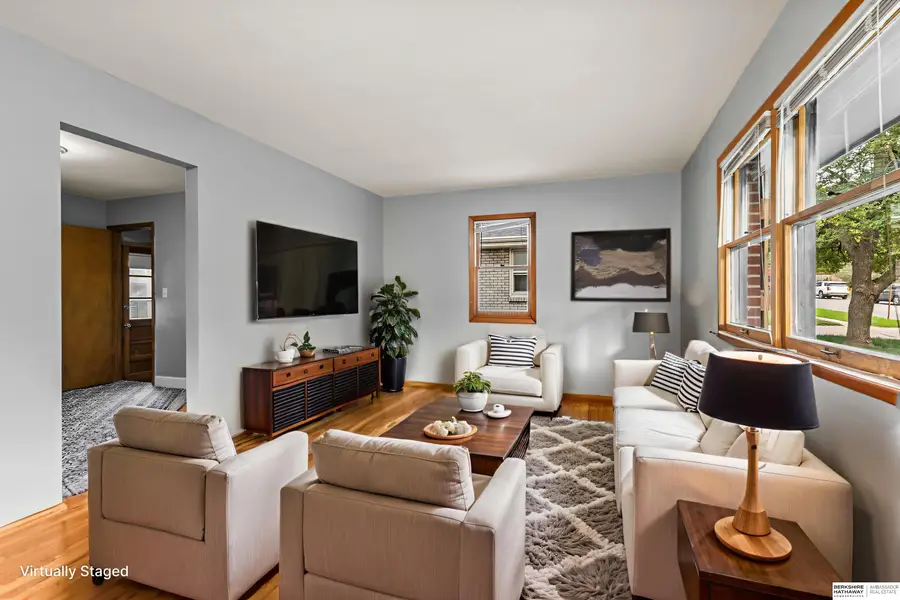 6810 Holdrege Street, Lincoln, NE 68505 - Image #3