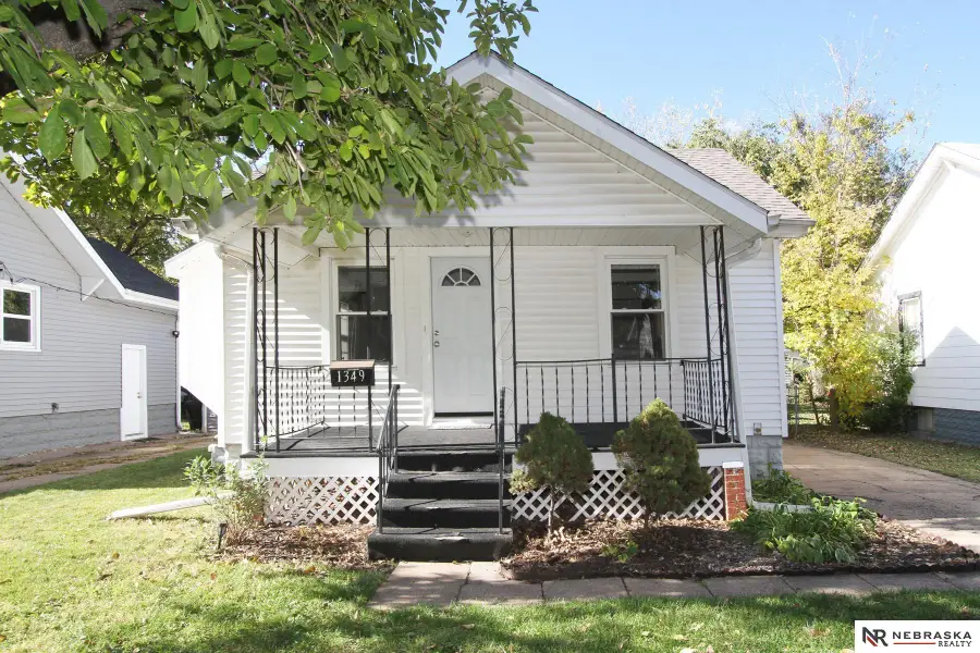 1349 Chautauqua Avenue, Lincoln, NE 68510 - Image #2