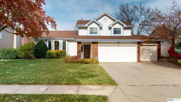 15376 Nicholas Street, Omaha, NE 68154