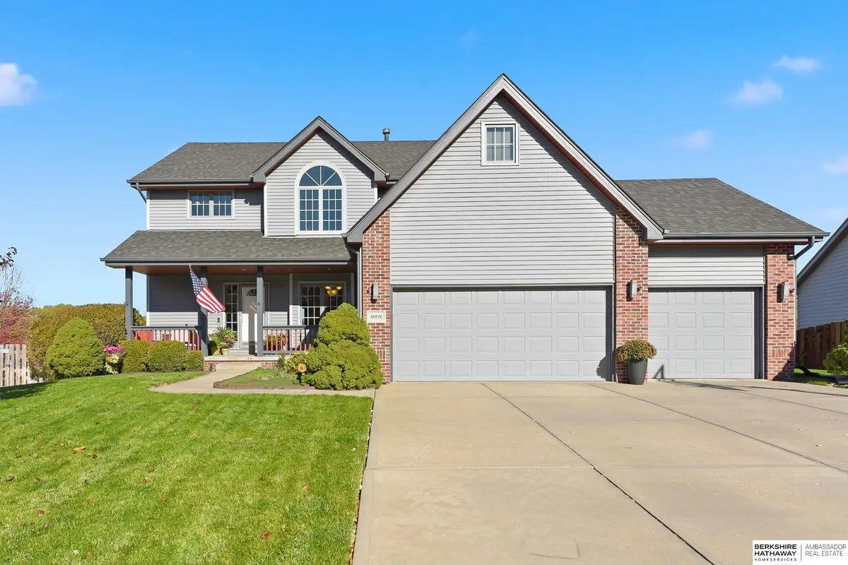 16016 Ruggles Street, Omaha, NE 68116 - Image #1