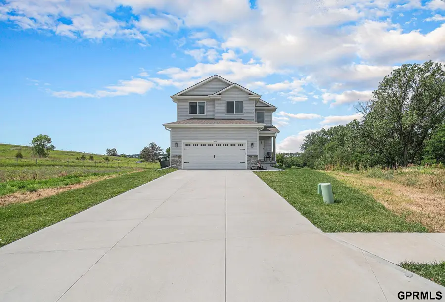 7802 N 94th Circle, Omaha, NE 68122 - Image #2