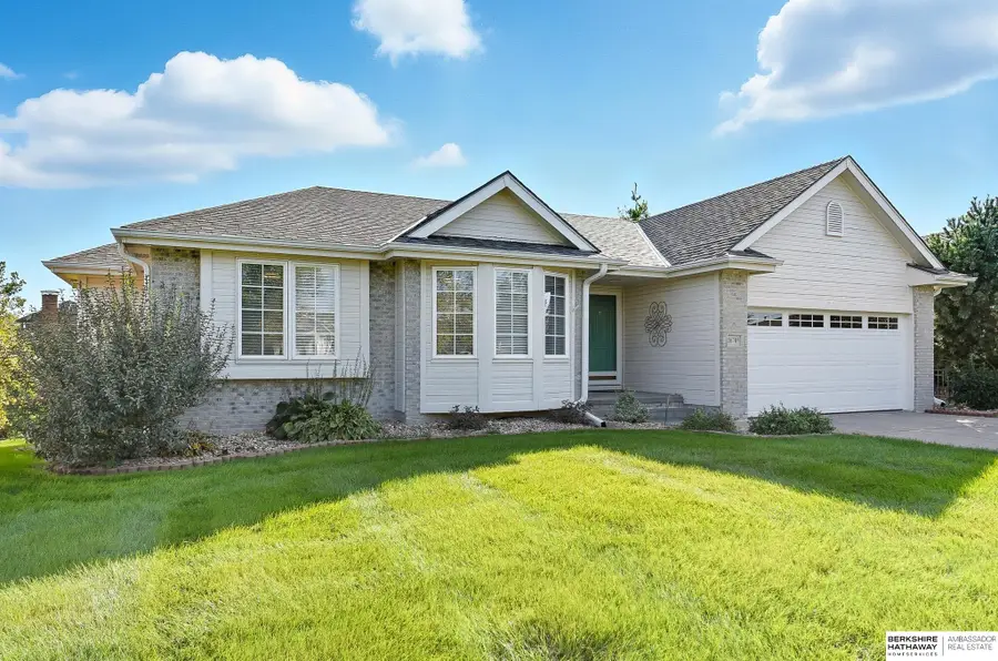16705 Ogden Circle, Omaha, NE 68116 - Image #2