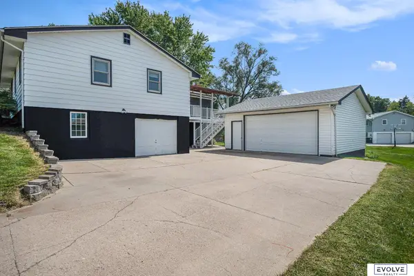 6021 Nebraska Avenue, Omaha, NE 68104