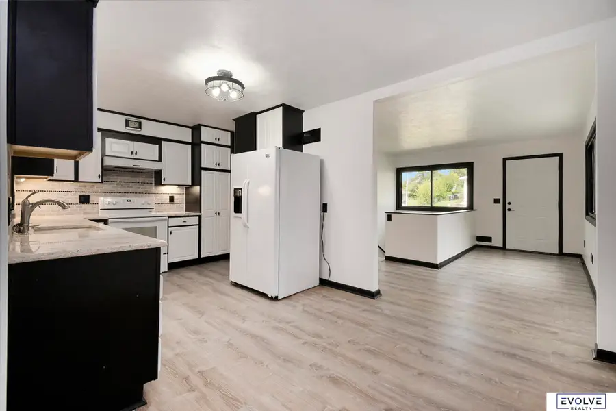 6021 Nebraska Avenue, Omaha, NE 68104 - Image #3