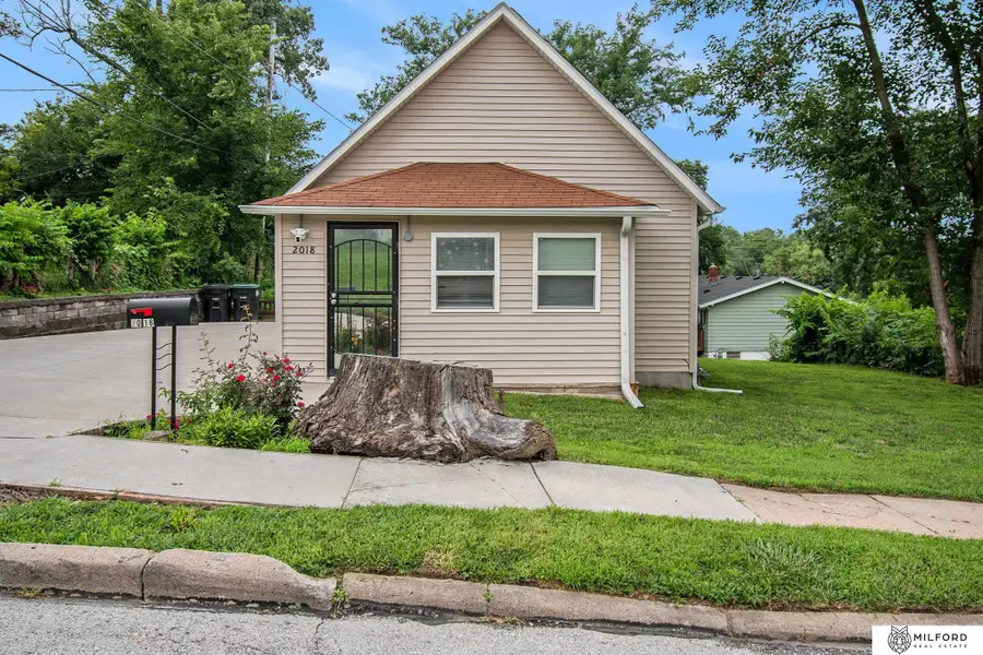 2018 N 35th Street, Omaha, NE 68111 - Image #2
