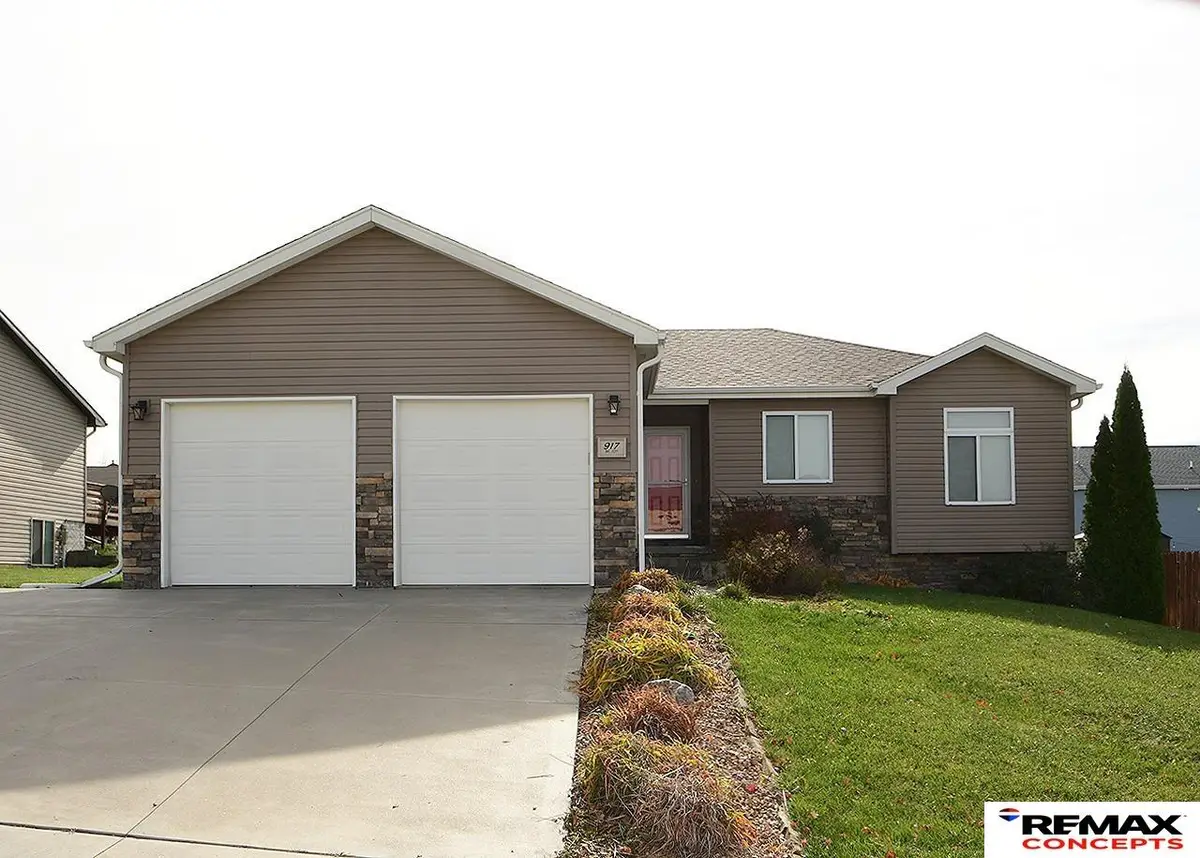 917 W 10th Street, Hickman, NE 68372 - Image #1