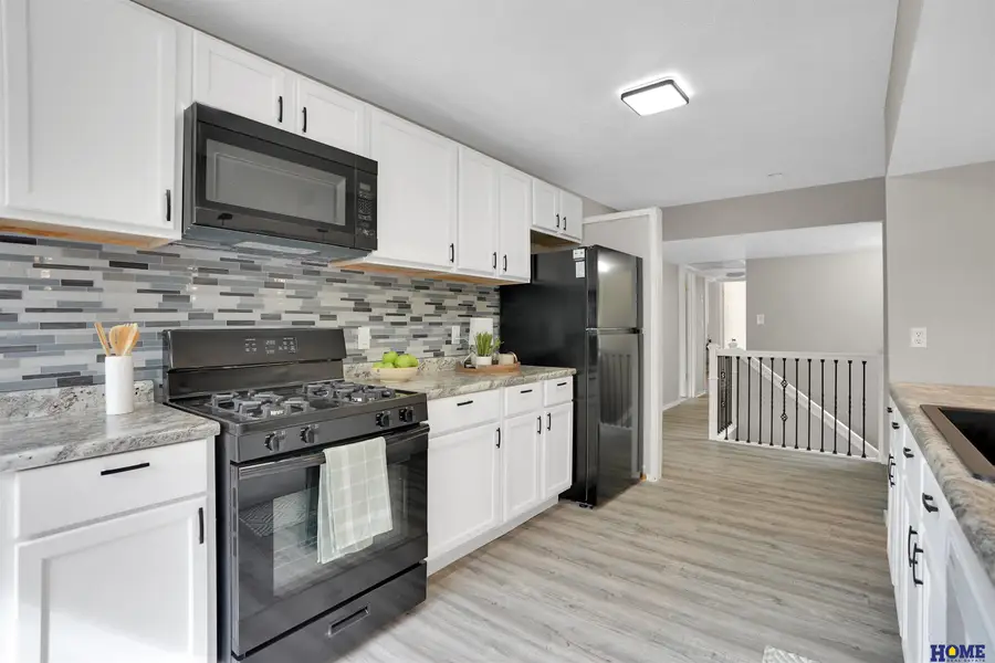 5411 Wilkins Circle, Lincoln, NE 68524 - Image #2