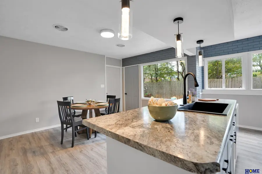 5411 Wilkins Circle, Lincoln, NE 68524 - Image #3