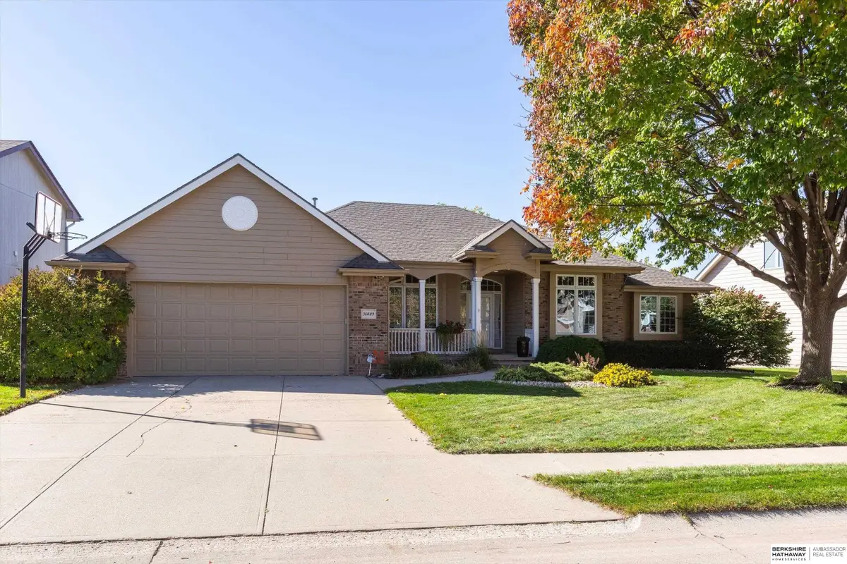 16009 Adams Street, Omaha, NE 68135 - Image #1