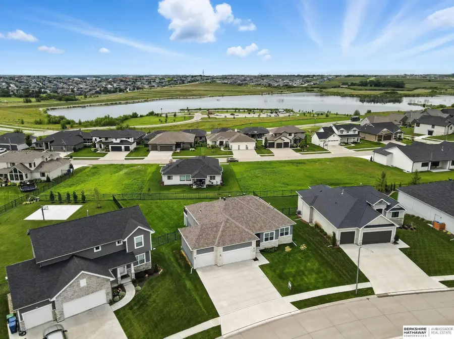 16859 Crown Point Avenue, Omaha, NE 68116 - Image #2