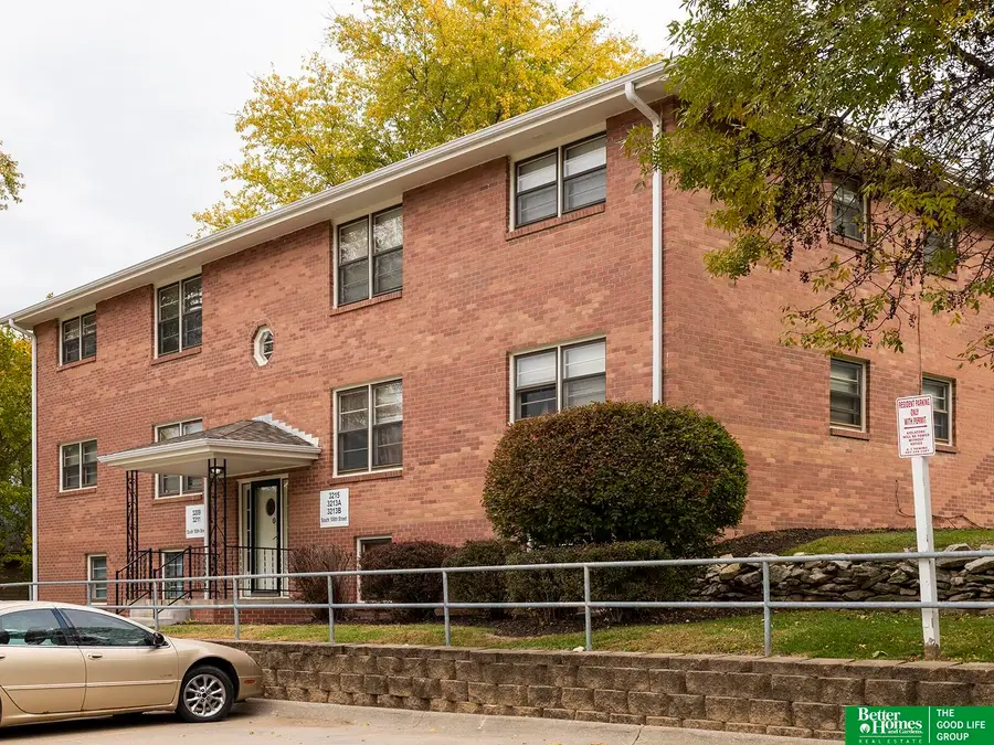 3215 S 108th Street, Omaha, NE 68144 - Image #2