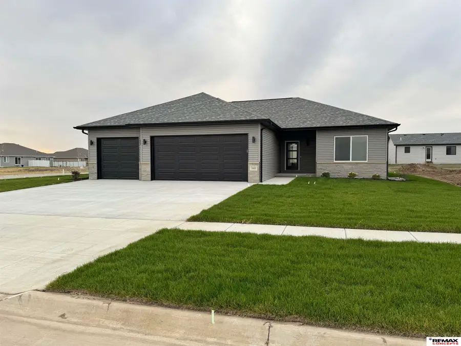 7601 Gulls Way, Lincoln, NE 68514 - Image #2